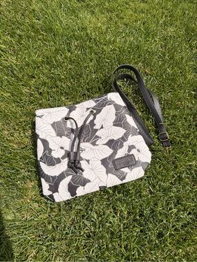 Lexbreezy Hawaii Pakeke bag